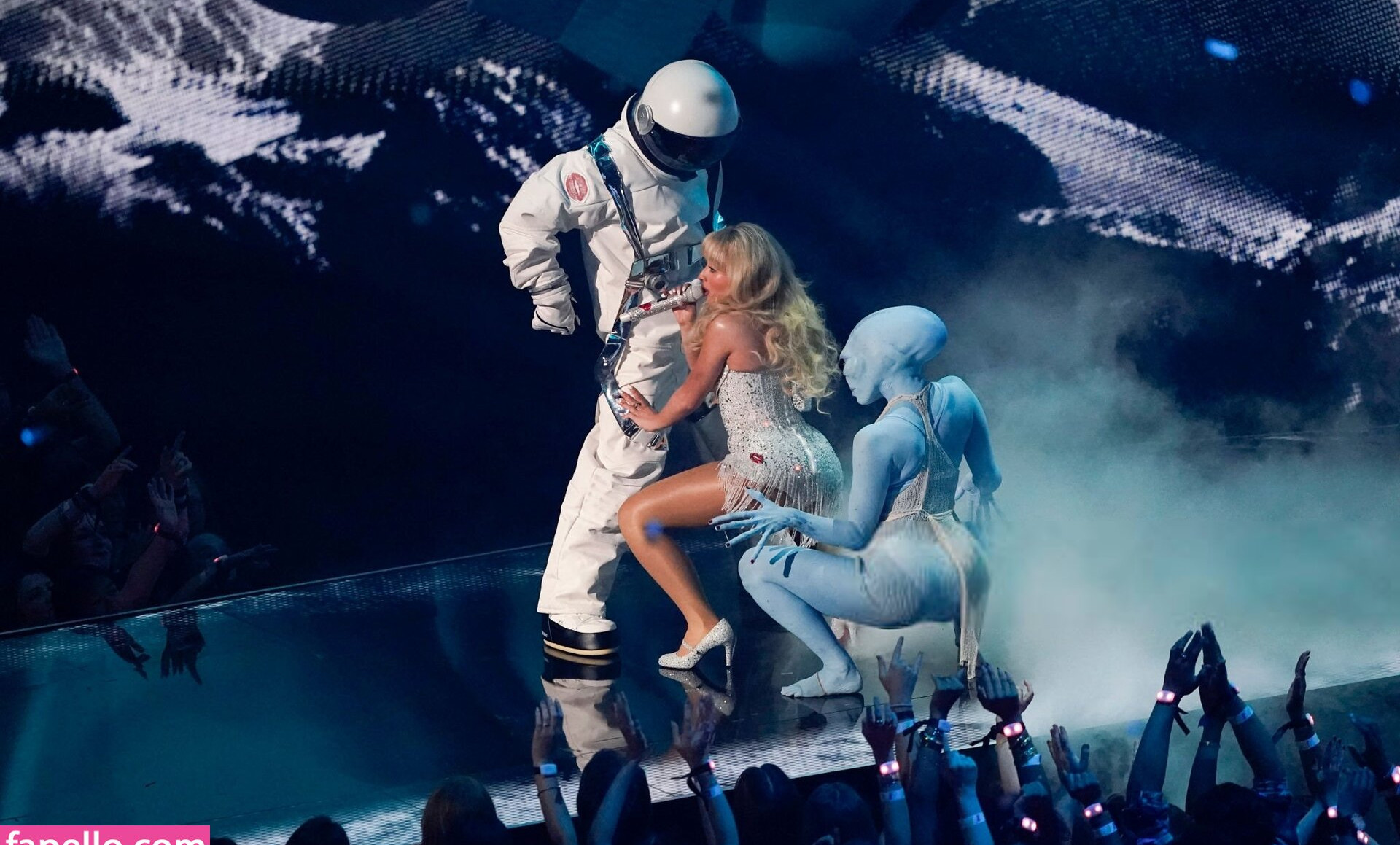 sabrina-carpenter Nahé úniky fotek pouze od fanoušků #647 - Fapshots