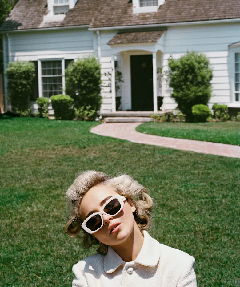 sabrina-carpenter Nahé úniky fotek pouze od fanoušků #721 - Fapshots