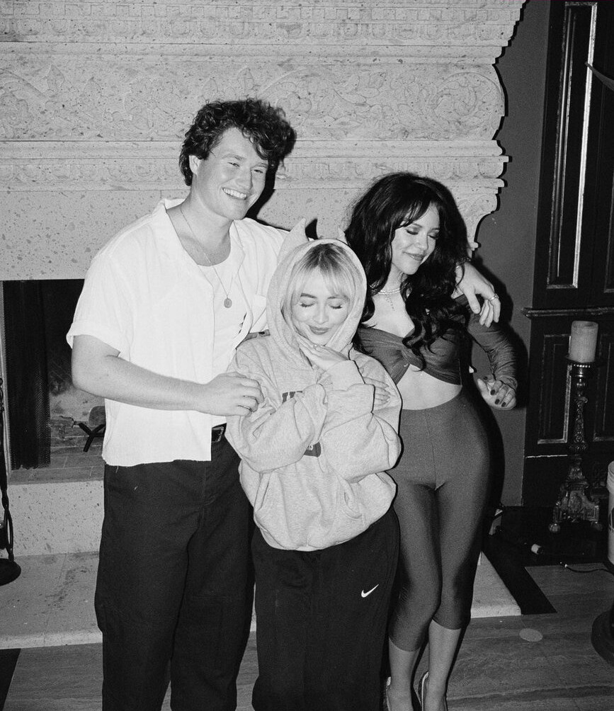 sabrina-carpenter Nahé úniky fotek pouze od fanoušků #766 - Fapshots