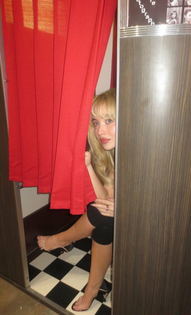 sabrina-carpenter Nahé úniky fotek pouze od fanoušků #773 - Fapshots