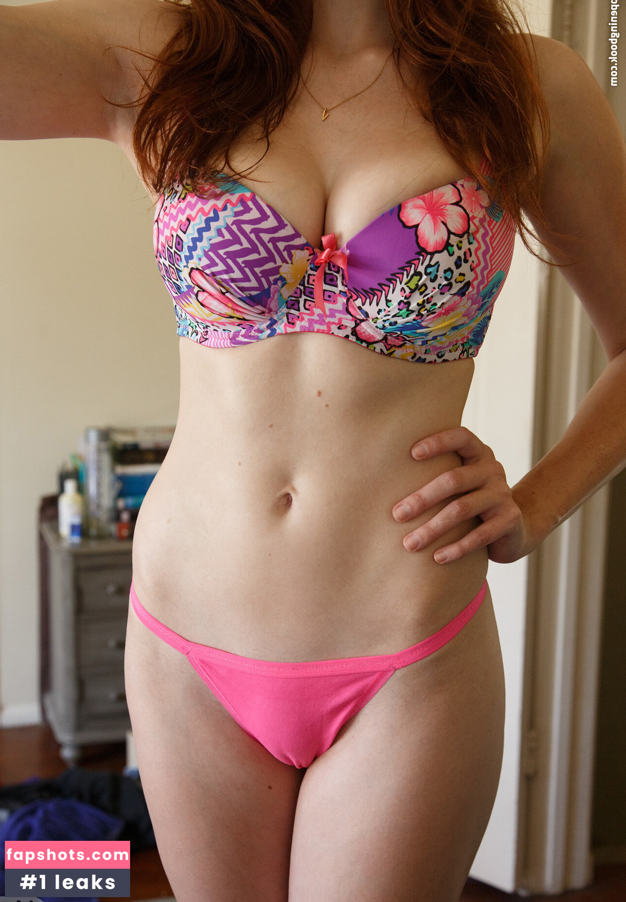 Sabrina Lynn gallery photo #586