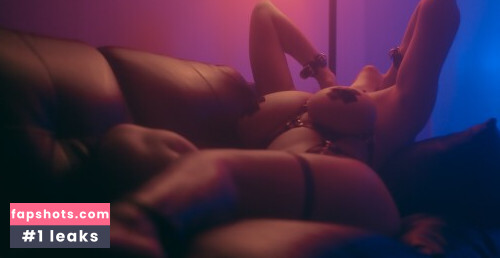 Sabrina Nichole gallery photo #1412