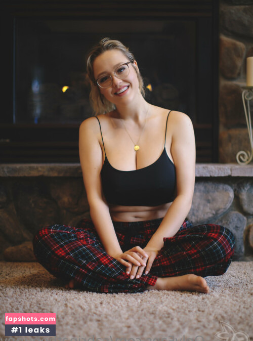 Sabrina Nichole gallery photo #2777