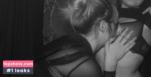 Sabrina Nichole gallery photo #3092