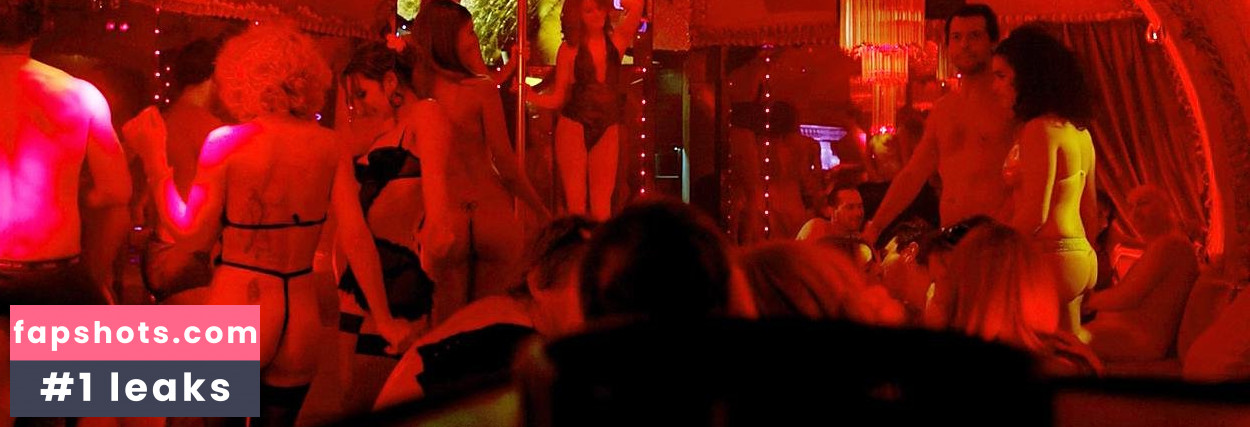 Sabrina Ouazani gallery photo #14