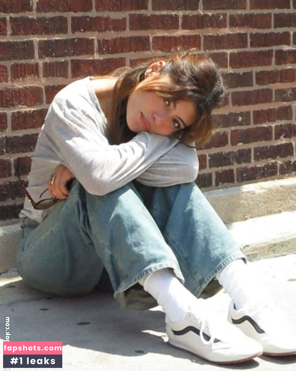 Sabrina Quesada gallery photo #14