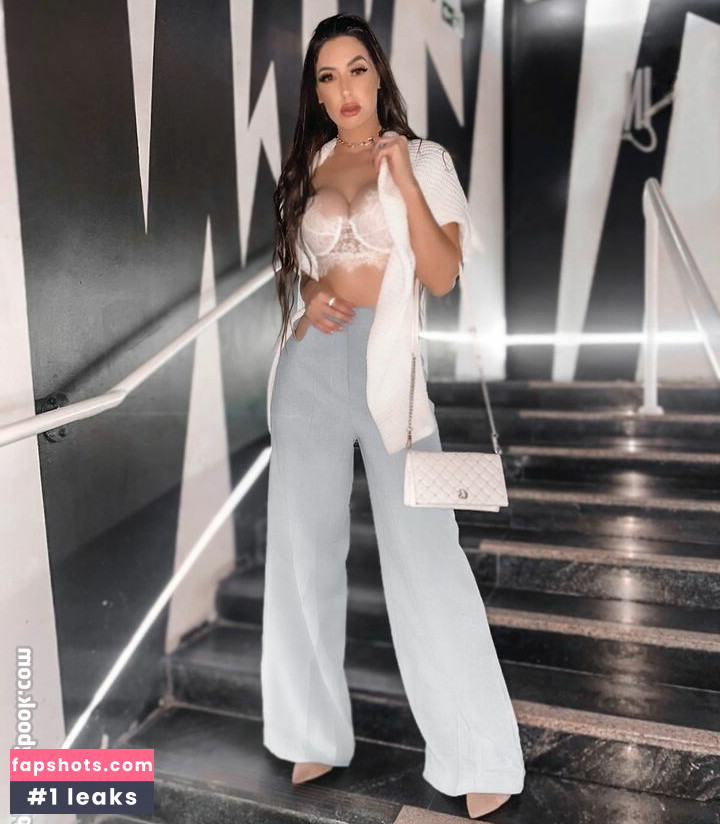 Sabrina Raissa Nude Leaks OnlyFans Photos #12 - LeakJerk