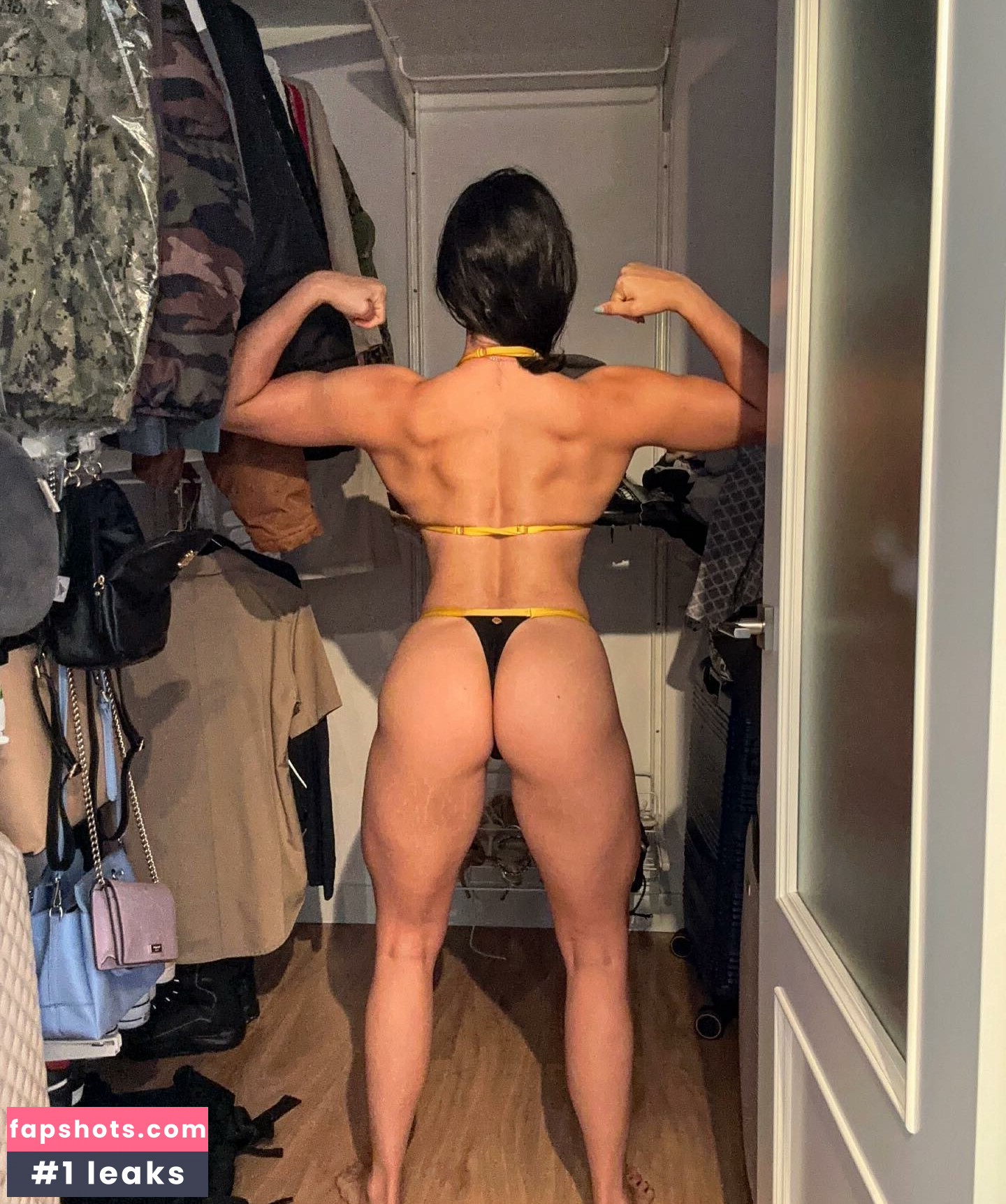 Sabrina Rangel gallery photo #15