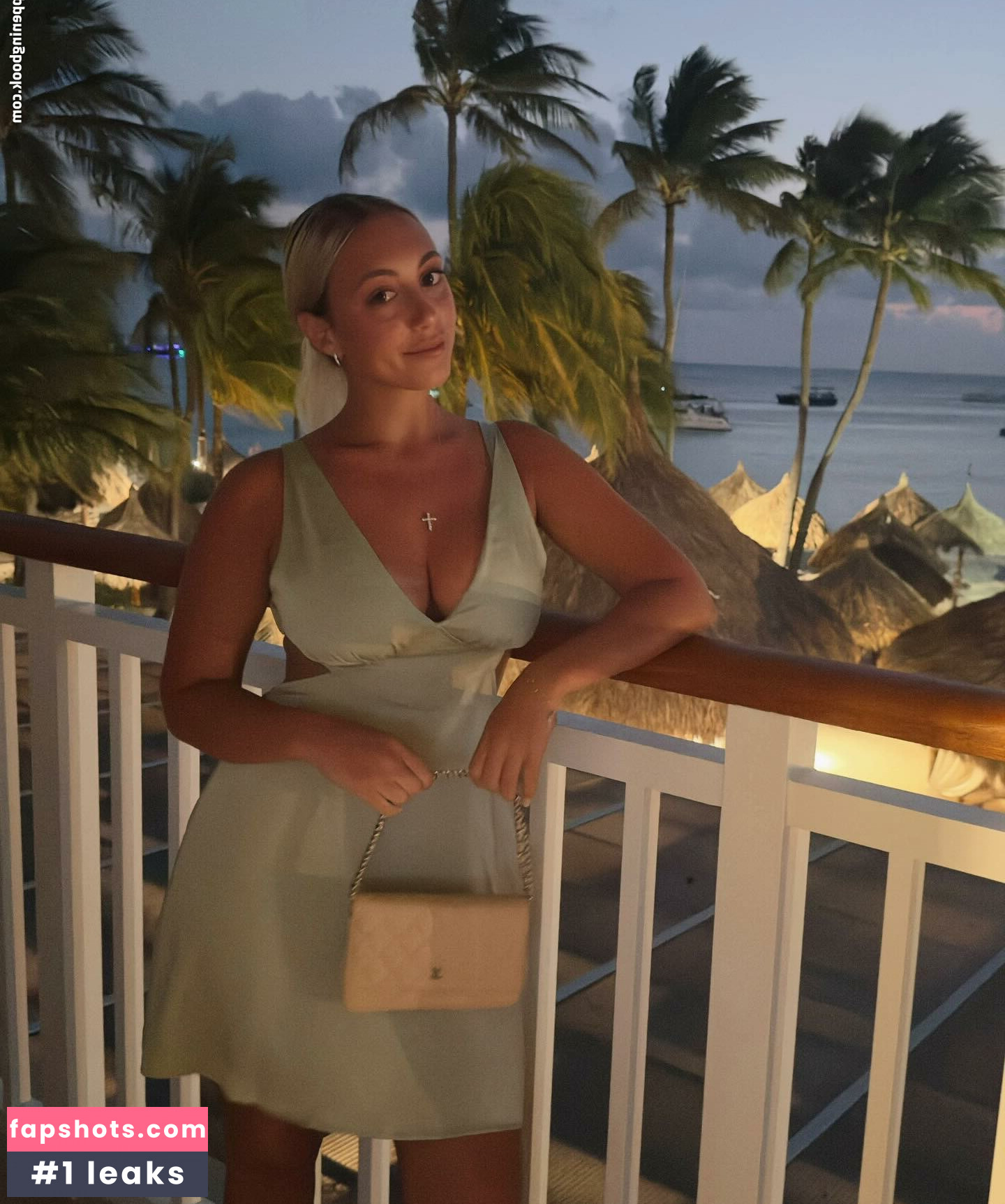 Sabrina Romana gallery photo #8