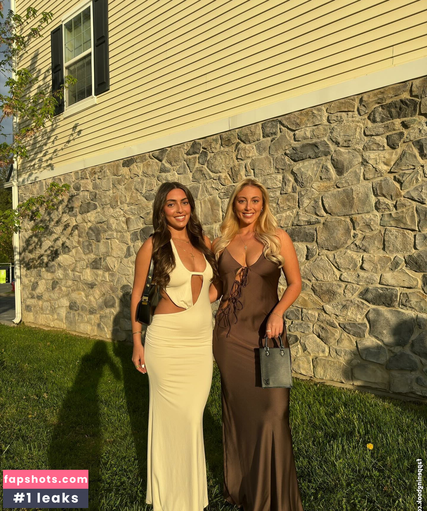 Sabrina Romana gallery photo #9