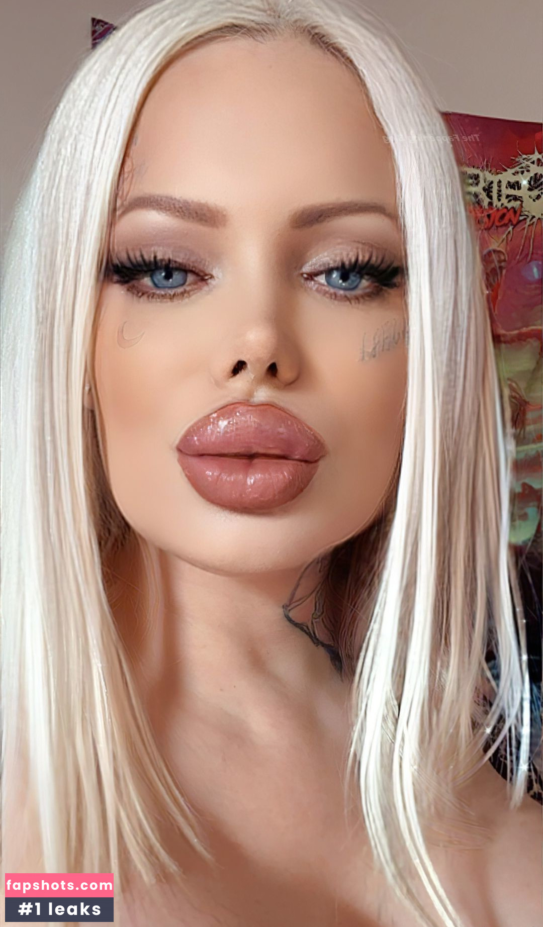 Sabrina Sabrok gallery photo #27