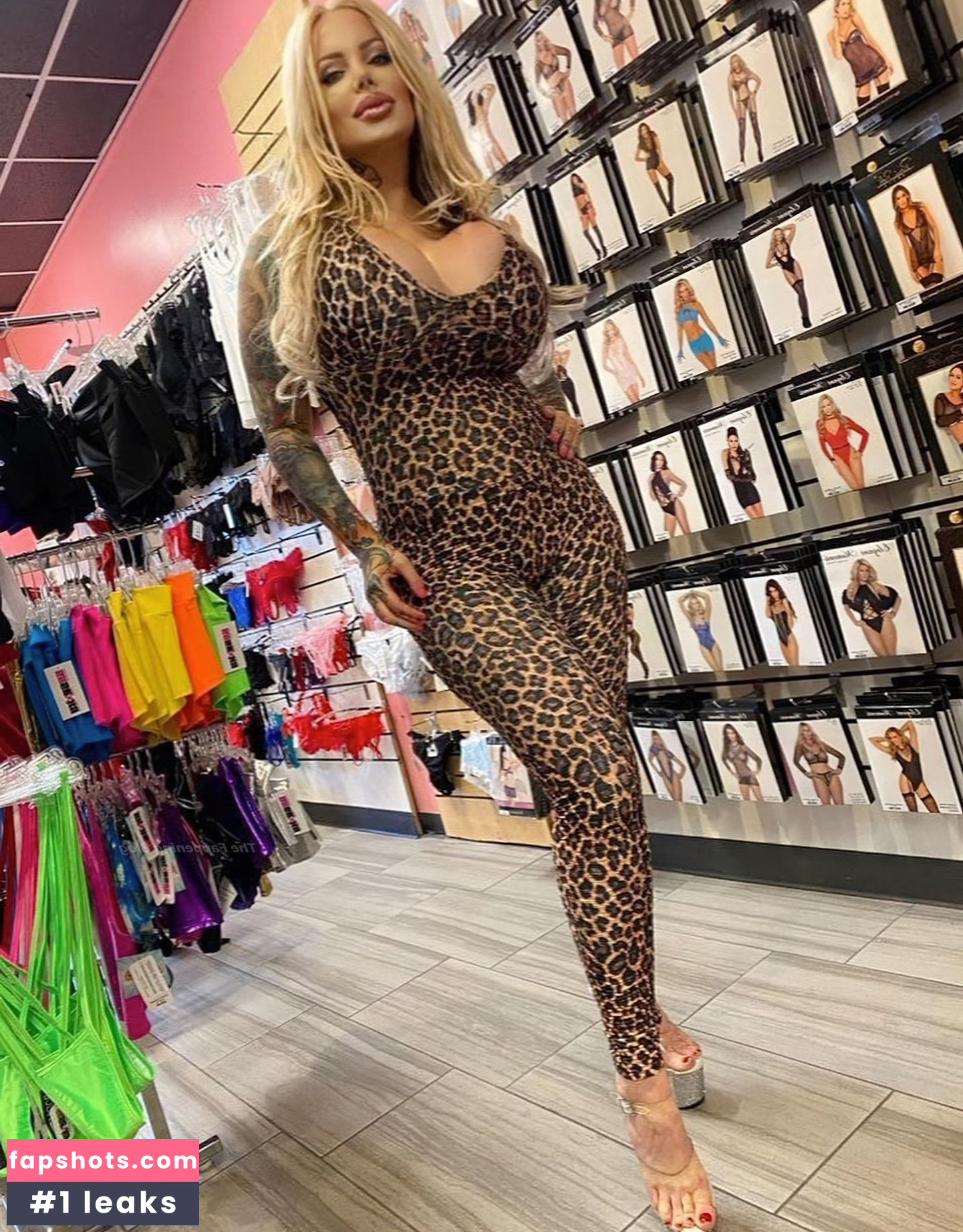 Sabrina Sabrok gallery photo #60