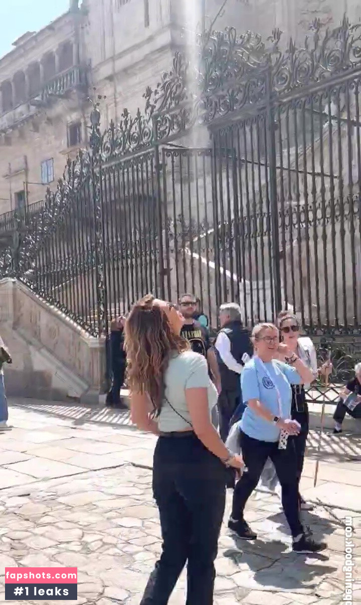 Sabrina Salerno gallery photo #281