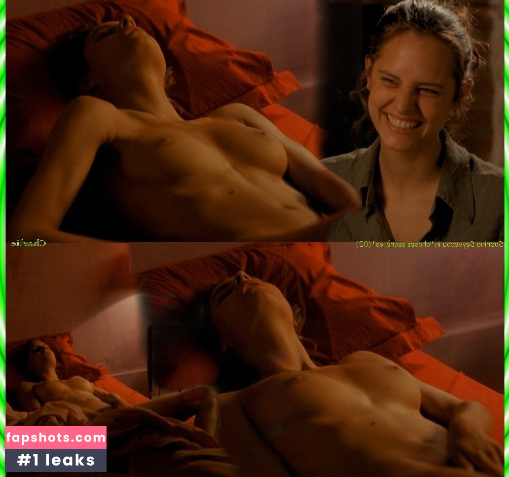 Sabrina Seyvecou gallery photo #14