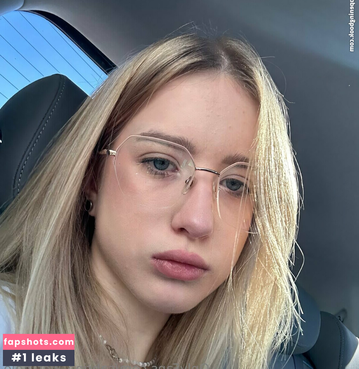 sabrina_wet_hole gallery photo #8