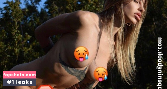 Sabrincasula gallery photo #6