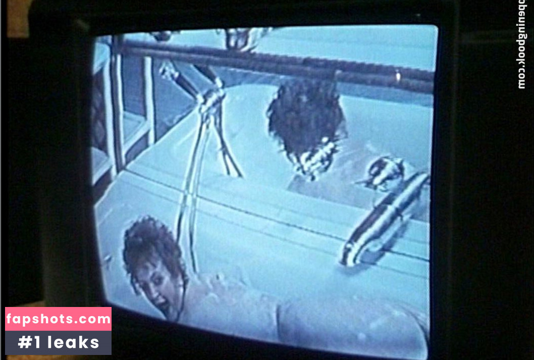 Sacha Darwin gallery photo #5