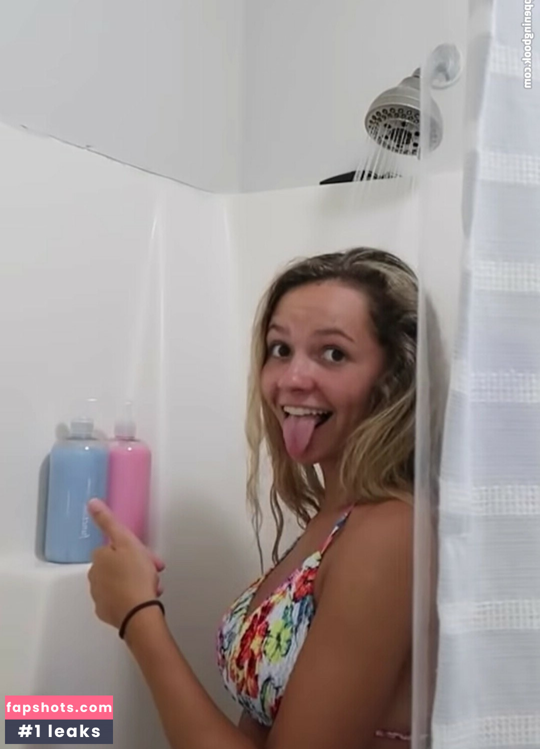 Sadie Crowell gallery photo #10