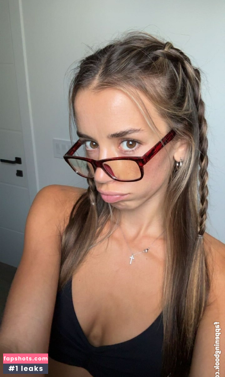 Sadie Mckenna gallery photo #117