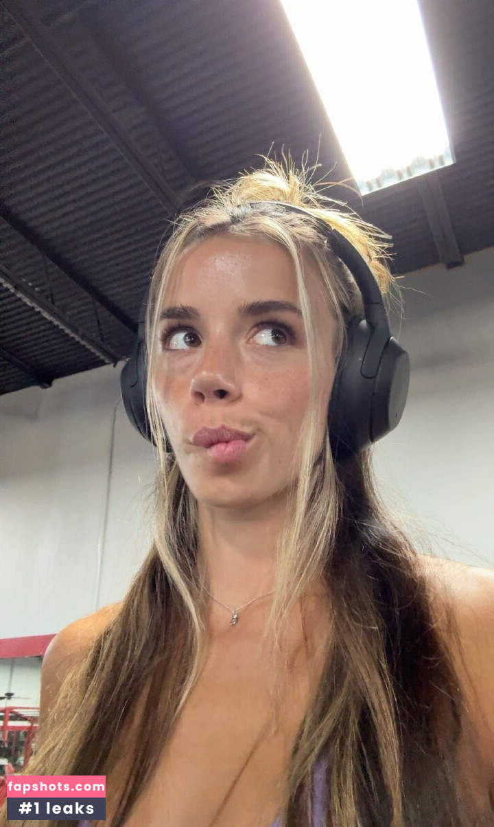 Sadie Mckenna gallery photo #298