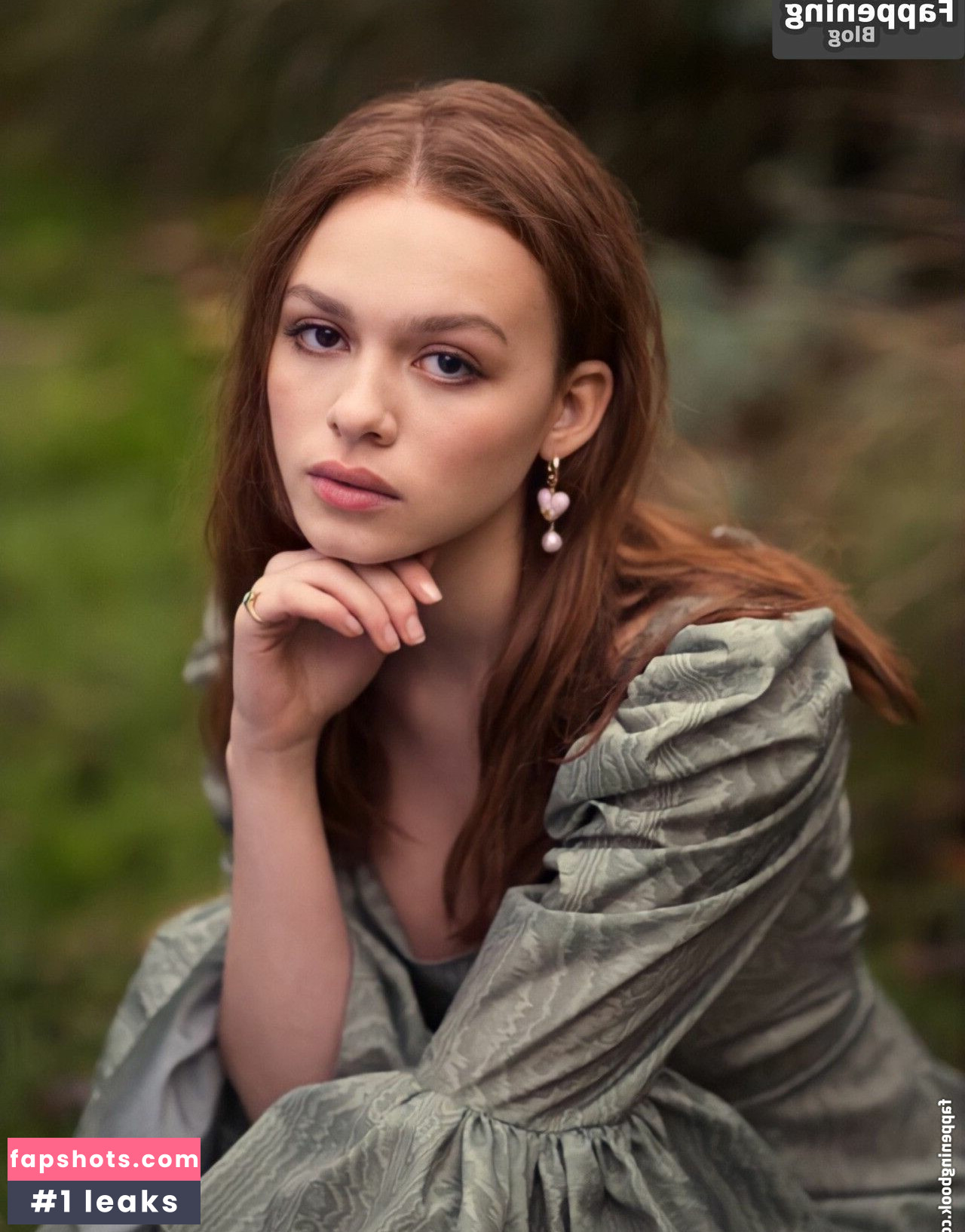 Sadie Soverall gallery photo #2