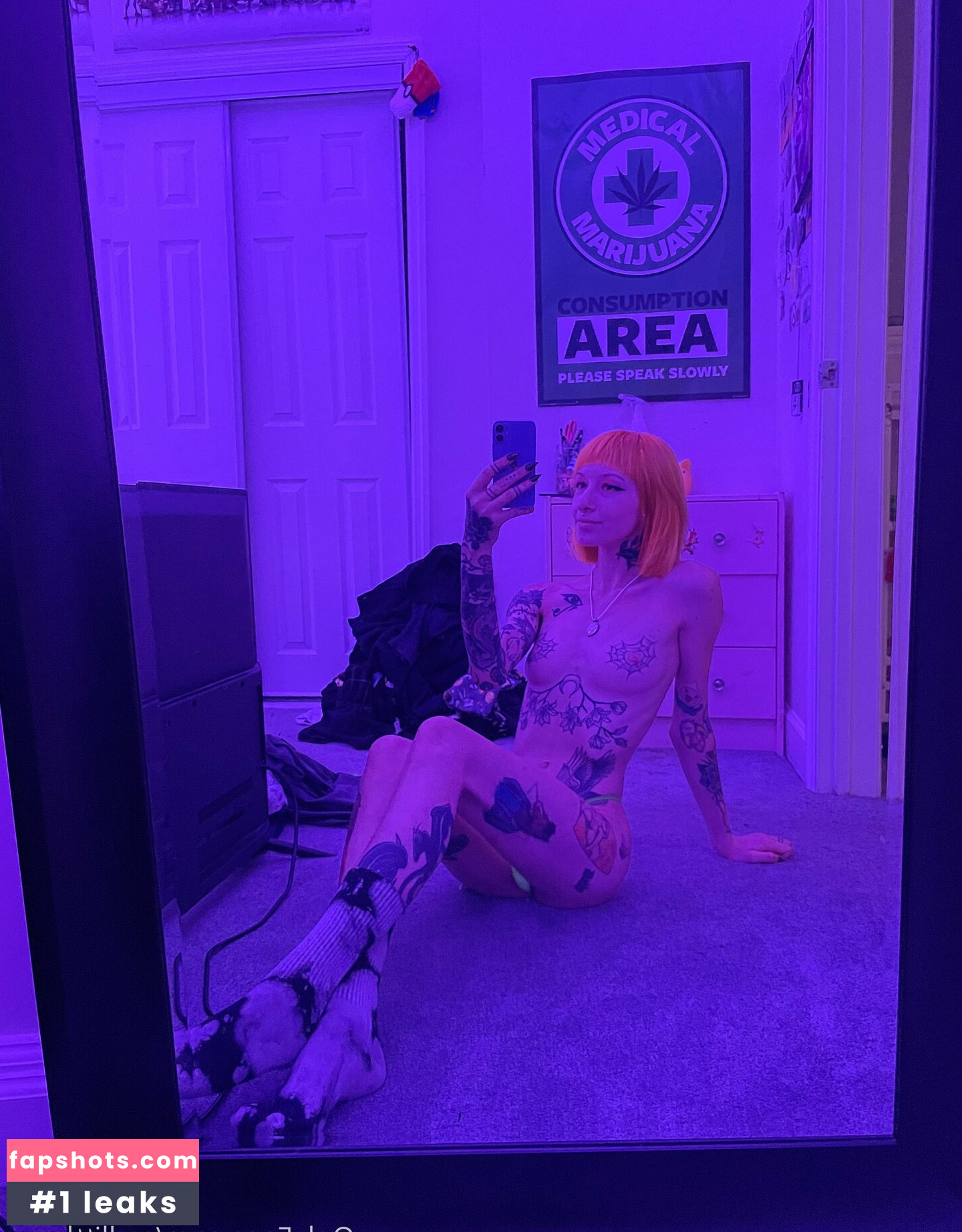 sadlittlesun gallery photo #3