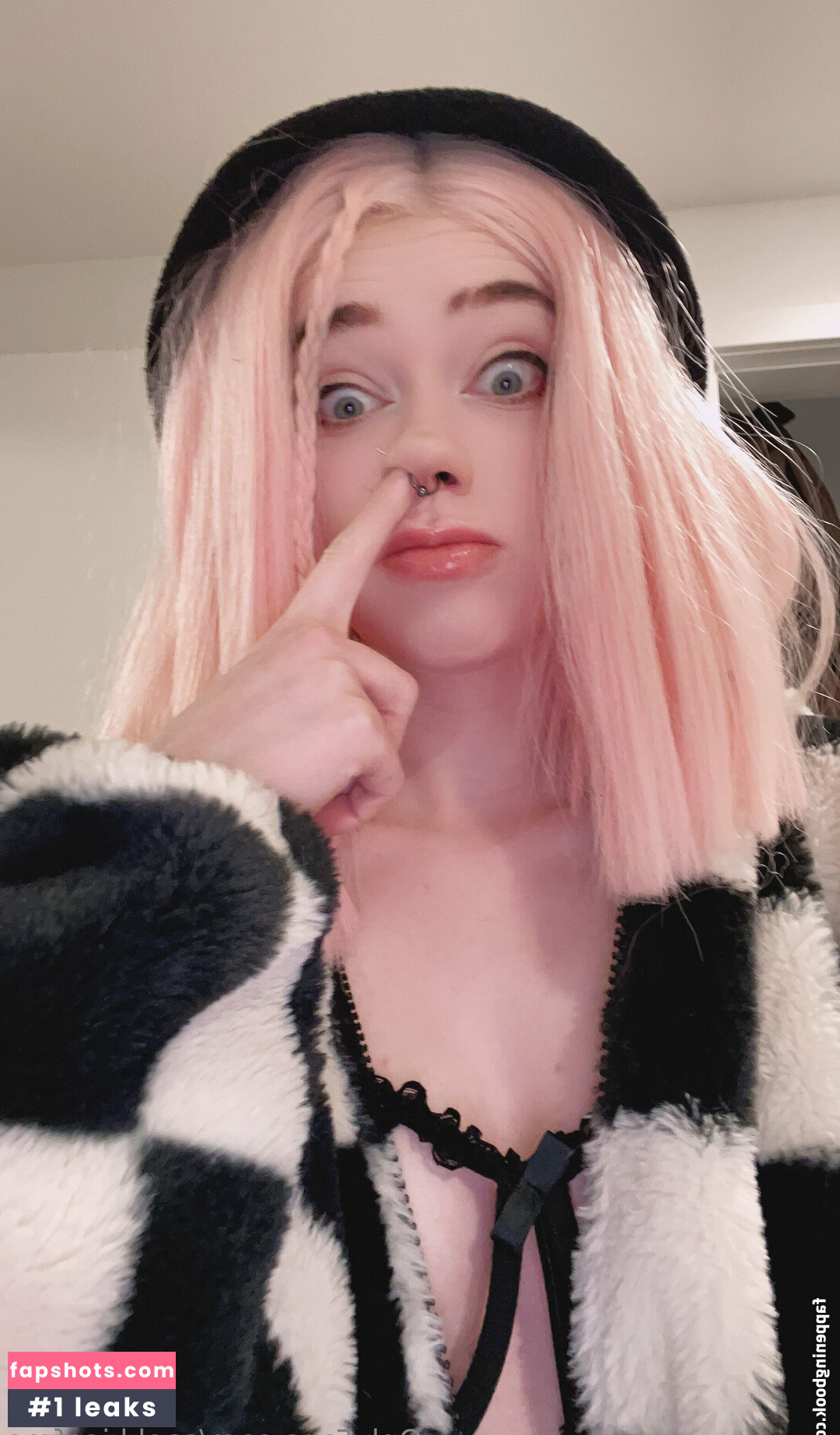 saekkicofree Nahé úniky fotek pouze od fanoušků #3 - Fapshots