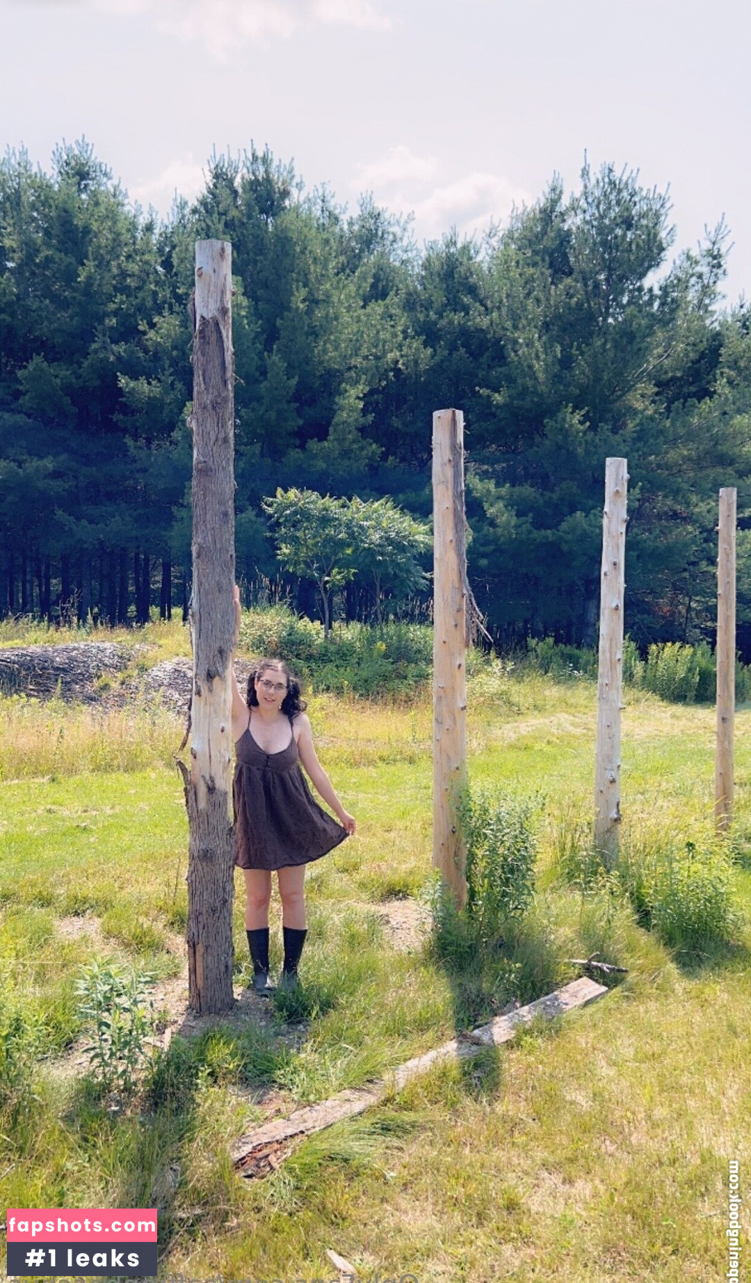 Saffron Bacchus Nude Leaks OnlyFans Photos #40 - Fapshots