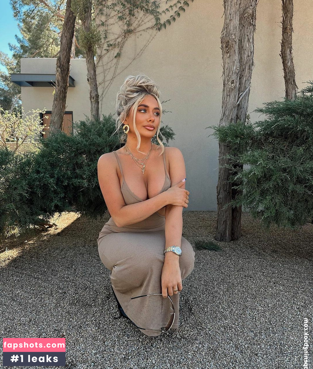 Saffron Barker Nude Leaks OnlyFans Photos #75 - LeakJerk