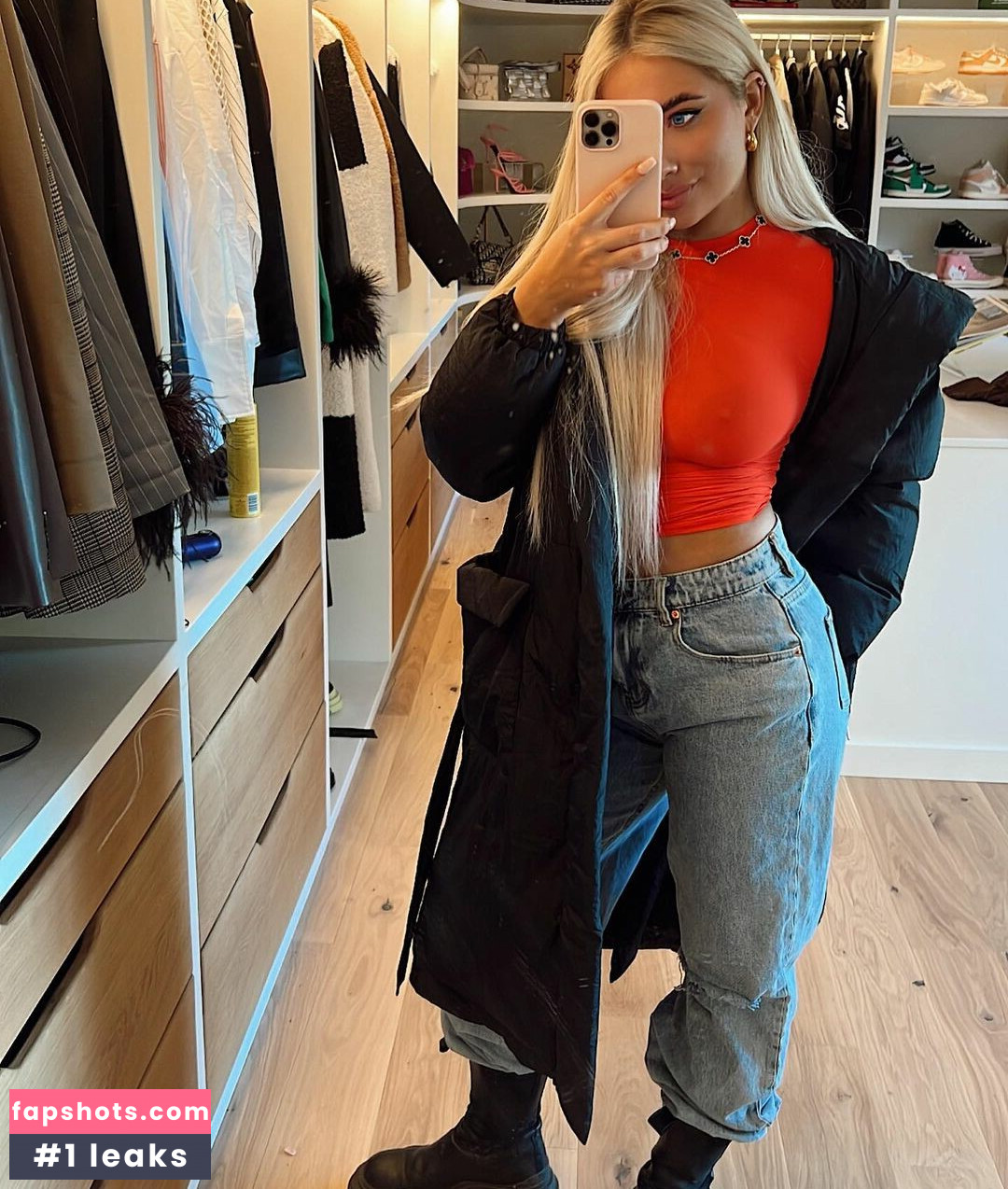 Saffron Barker Nude Leaks OnlyFans Photos #80 - LeakJerk