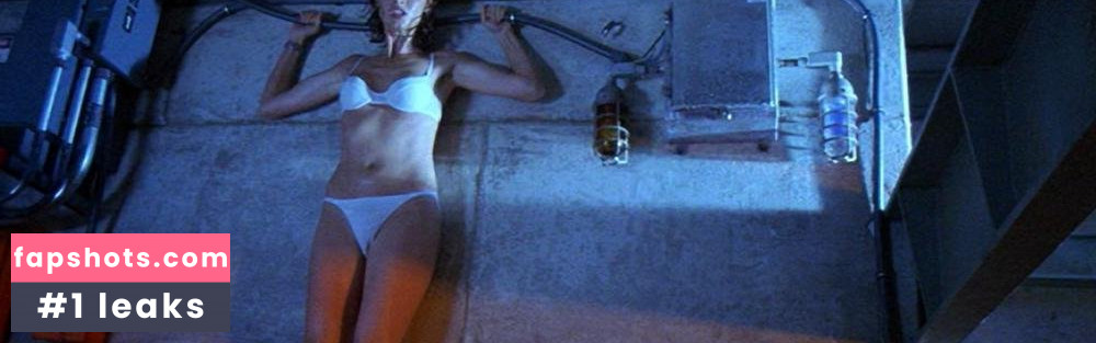 Saffron Burrows gallery photo #33