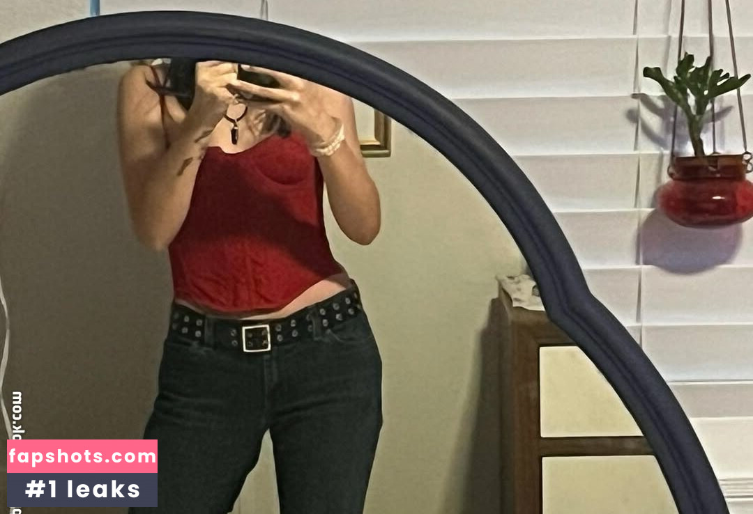 Sage ASMR gallery photo #3