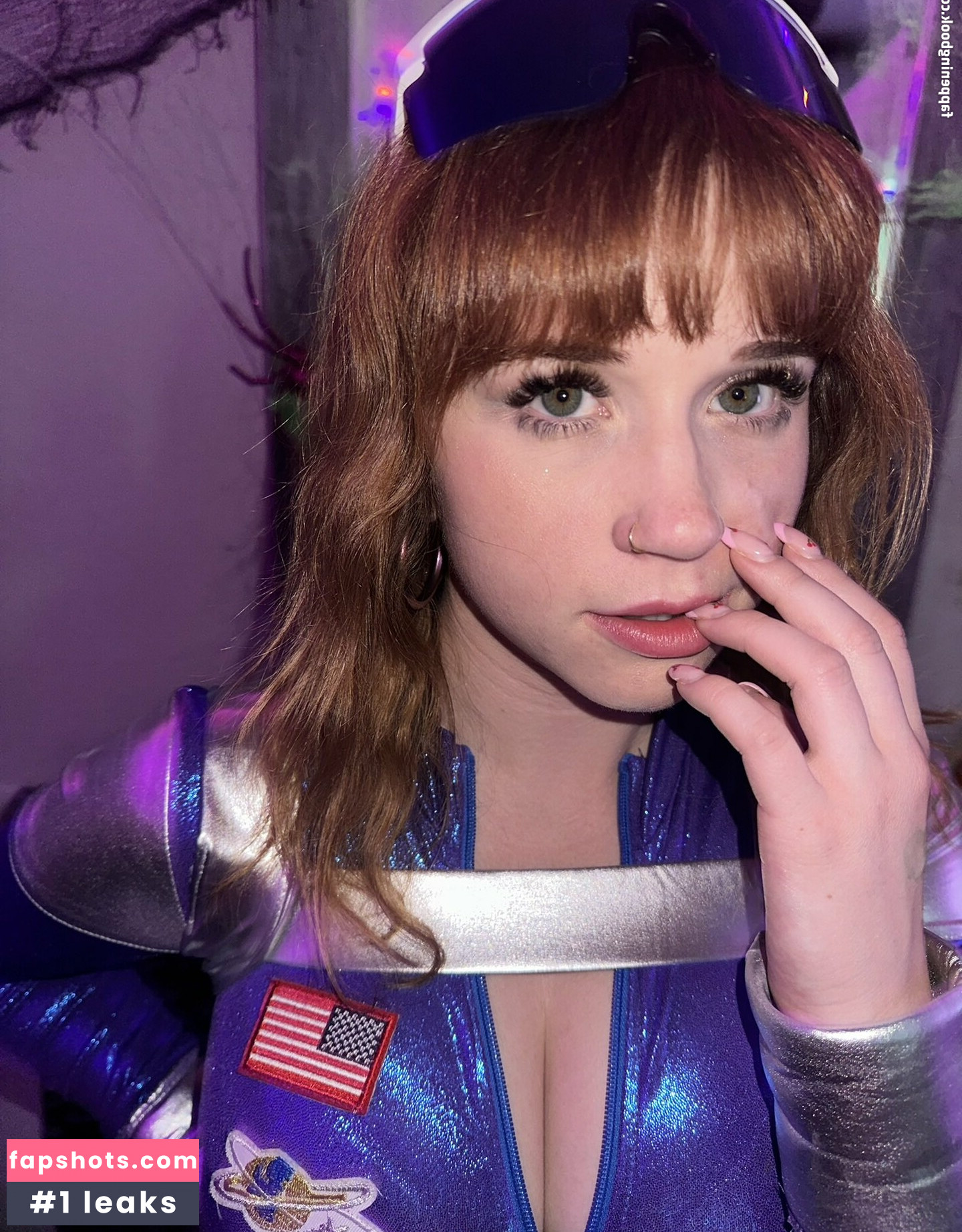 Sage See gallery photo #12