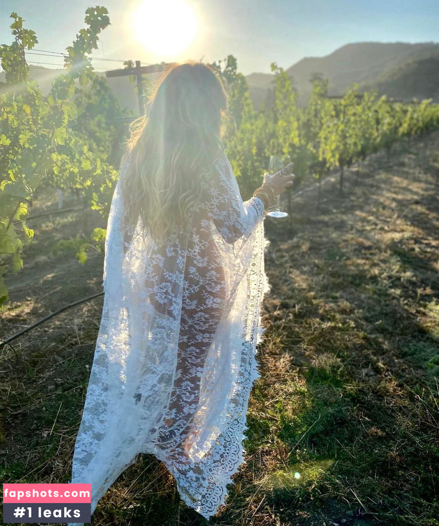 Sahar Manley Filtración Desnuda OnlyFans Foto #53 - Fapshots