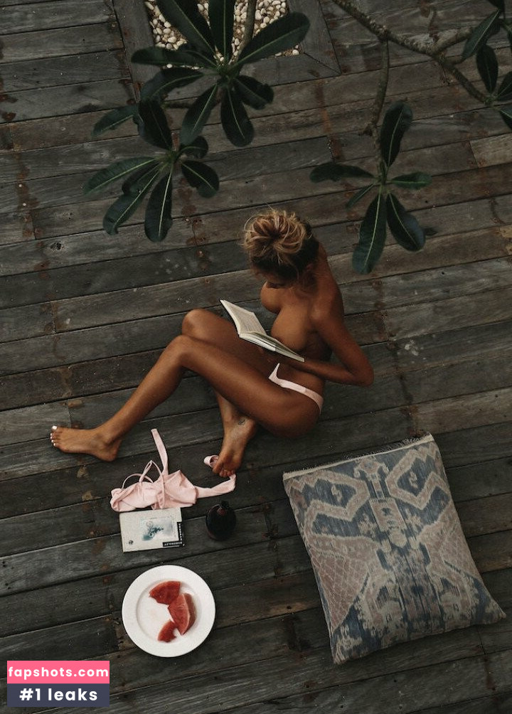 Sahara Ray gallery photo #105