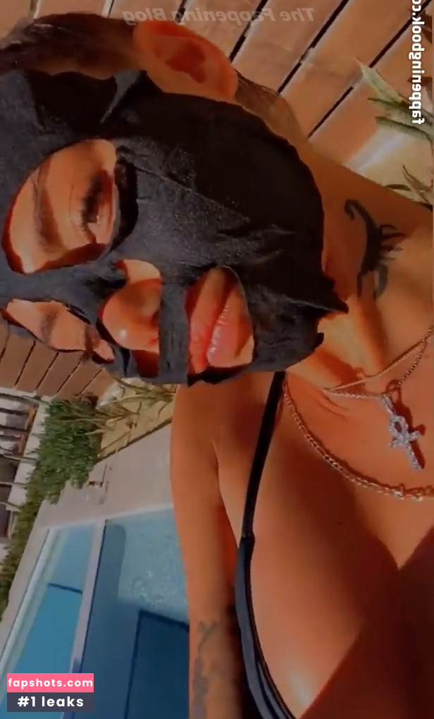 Sahara Ray gallery photo #196