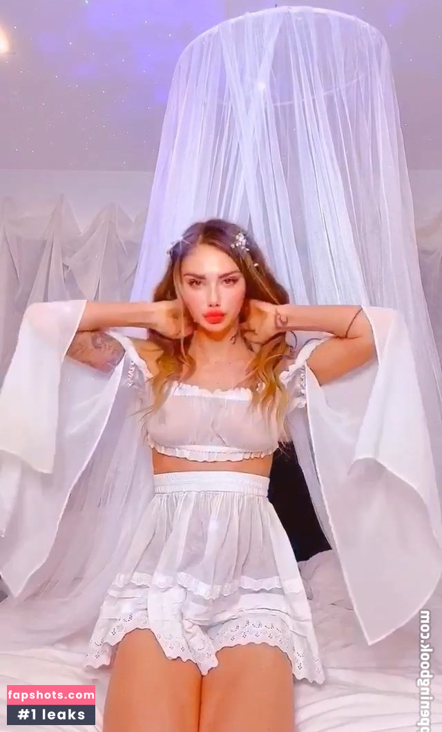 Sahara Ray gallery photo #202