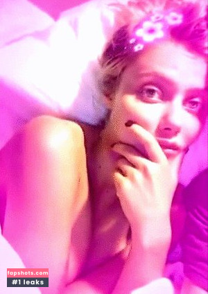 Sahara Ray gallery photo #226