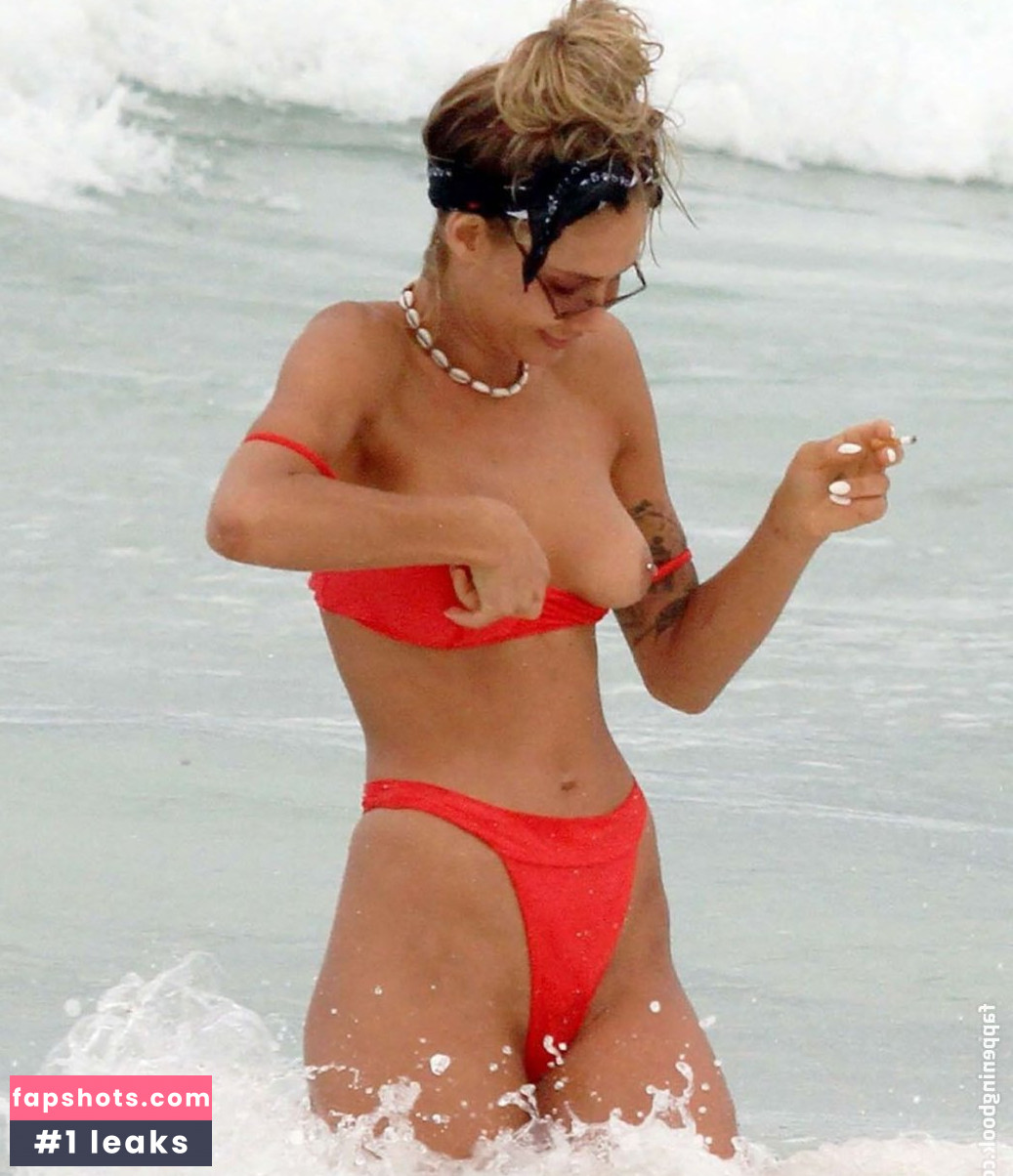 Sahara Ray gallery photo #242