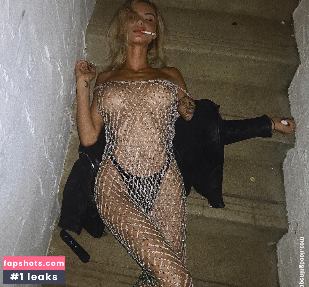 Sahara Ray gallery photo #243