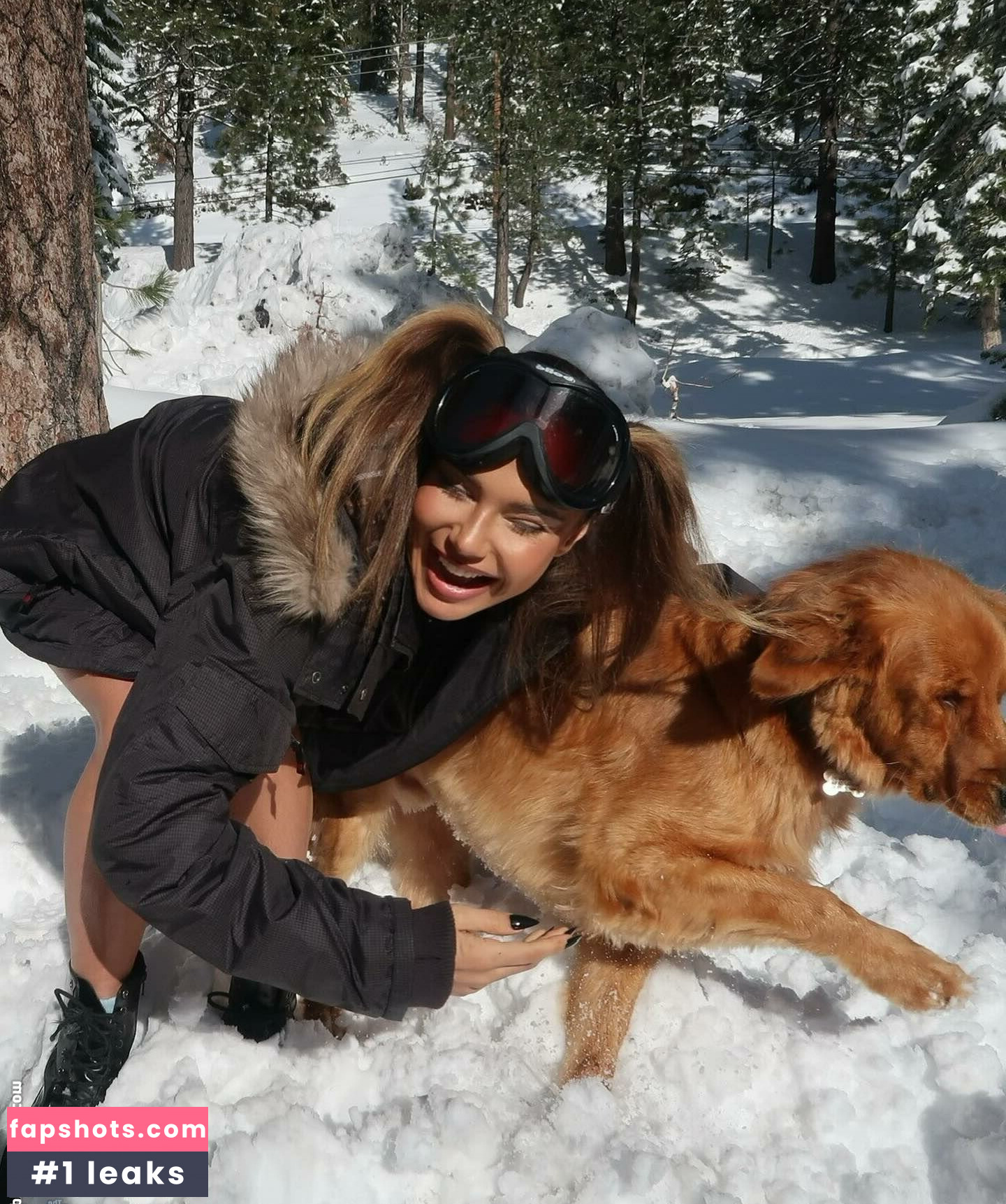 Sahara Ray gallery photo #10