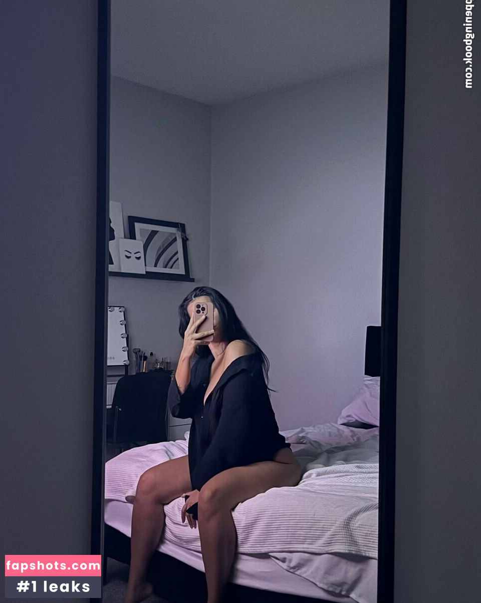 saharasdessert Nude Leaks OnlyFans Photos #3 - LeakJerk