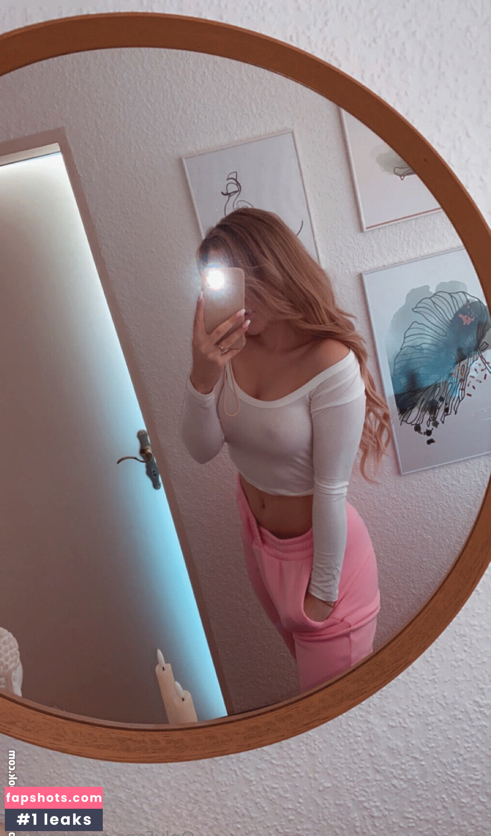 Sahrah gallery photo #2