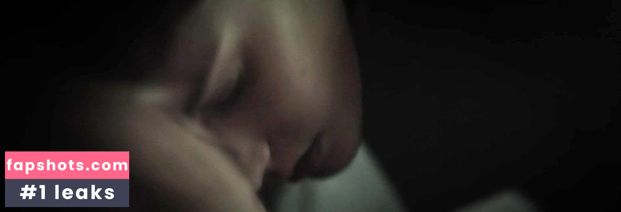 Sai Bennett gallery photo #6