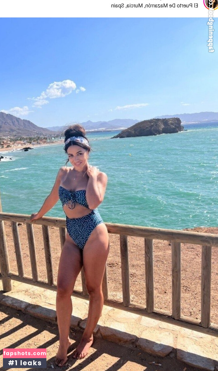 Saira Choudhry nude babe gallery