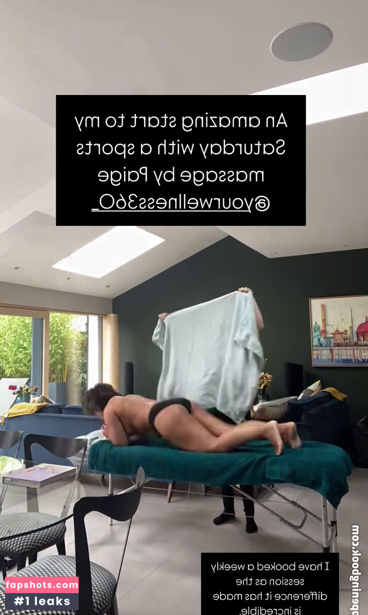 Saira Khan gallery photo #117