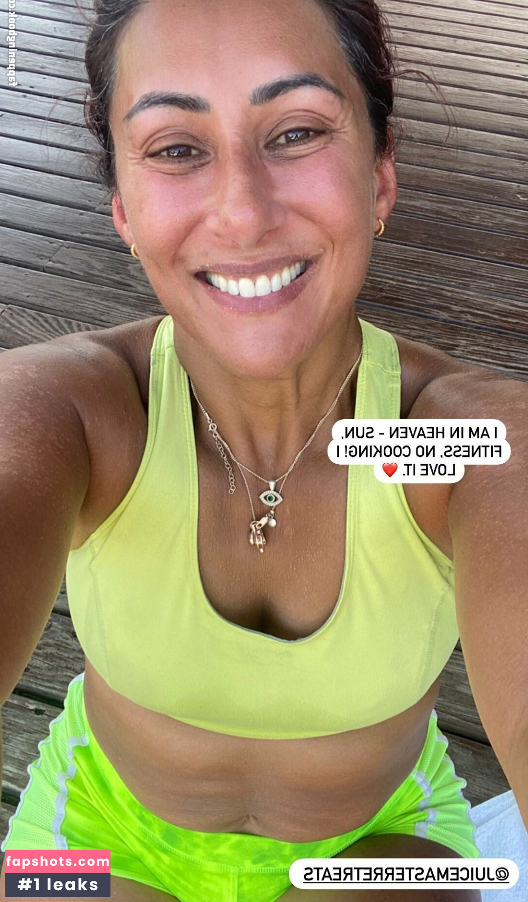 Saira Khan gallery photo #131