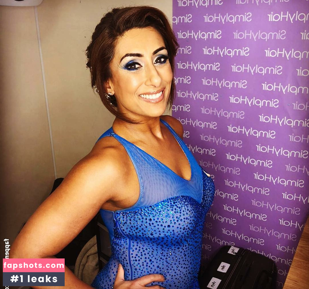 Saira Khan gallery photo #34