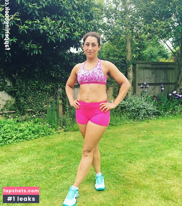 Saira Khan gallery photo #100