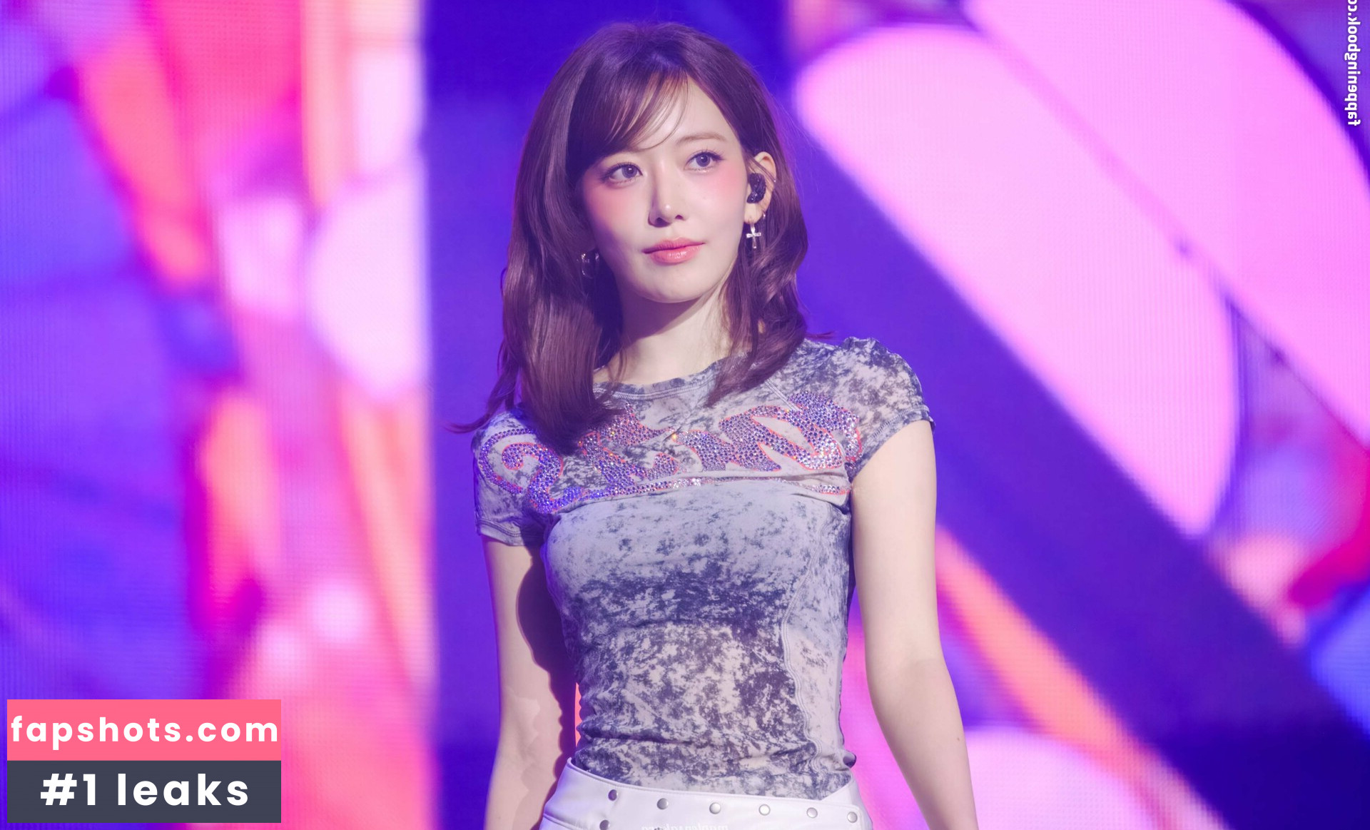 Sakura Miyawaki 宮脇 咲良 Nahé úniky fotek pouze od fanoušků #14 - Fapshots